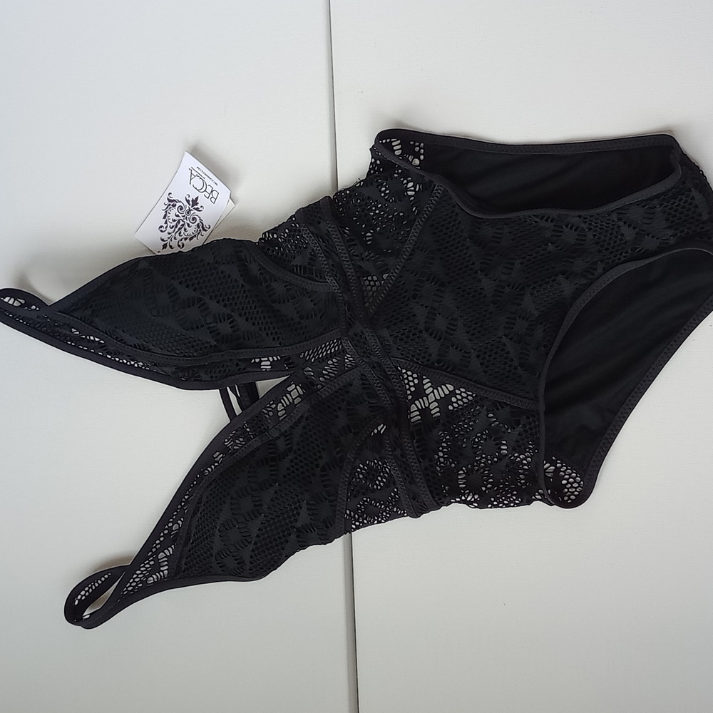 BECCA by Rebecca Virtue Color Play Black Crochet One Piece Swimsuit Small NWT - Picture 2 of 8